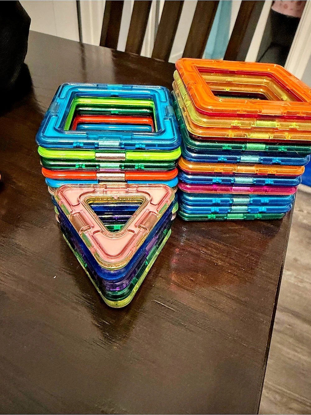 Magna-Tiles Clear Colors 32-Piece Set Magnetic Tiles